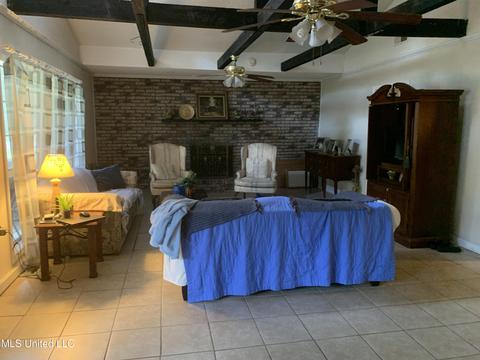8300 William Baxter Rd, Moss Point, MS 39562 photo 4