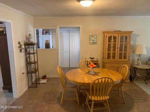 8300 William Baxter Rd, Moss Point, MS 39562 photo 6