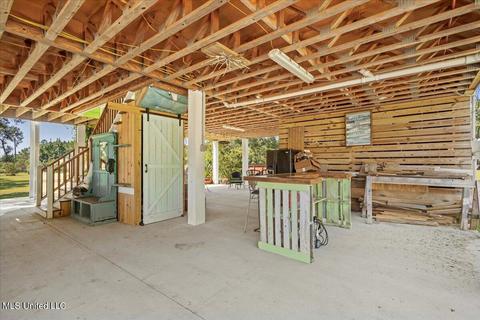 105 Pitcher Pt, Long Beach, MS 39560 photo 20