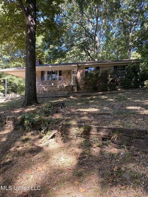10968 Chickasaw Dr, Hernando, MS 38632 photo 3