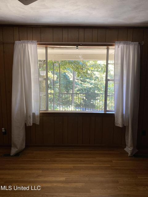 10968 Chickasaw Dr, Hernando, MS 38632 photo 5
