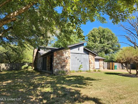 6980 River Birch Rd, Walls, MS 38680 photo 1