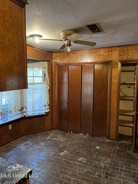 5035 Watkins Dr, Jackson, MS 39206 photo 6