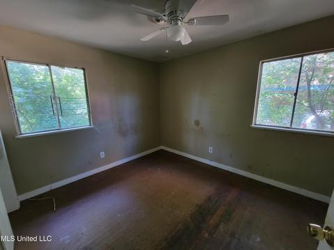 1031 Barbara Ann Dr, Jackson, MS 39204 photo 6