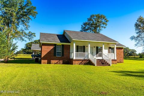 149 Jessica Ln, Lucedale, MS 39452 photo 2