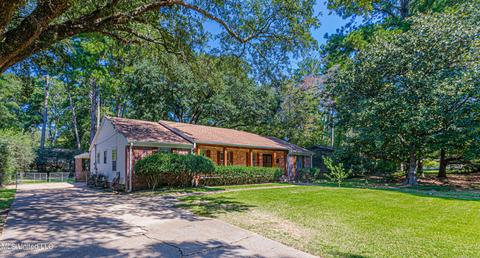 Other - 1838 Aztec Dr, Jackson, MS 39211 photo 3 of 23