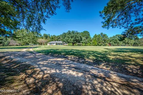 122 Wild Bird Ln, Brandon, MS 39042 photo 2