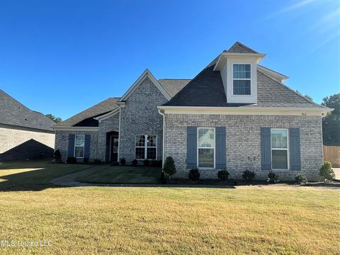 562 Wooten Cv, Nesbit, MS 38651 photo 2