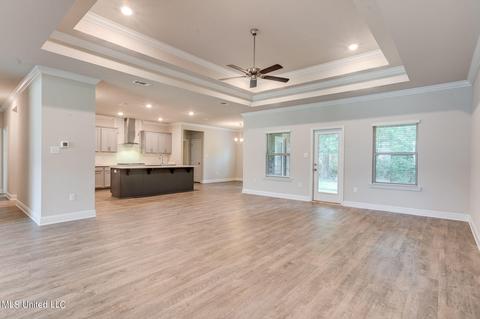 15205 Crestview Cv, Biloxi, MS 39532 photo 4