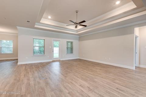 15205 Crestview Cv, Biloxi, MS 39532 photo 3
