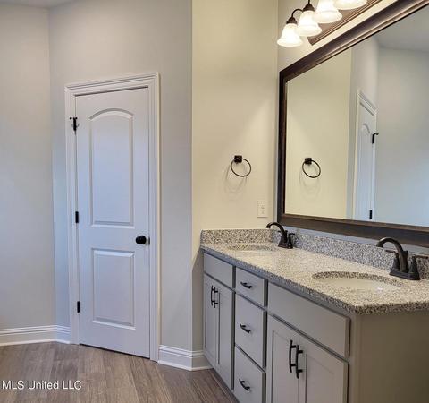 18237 Commission Rd, Long Beach, MS 39560 photo 7
