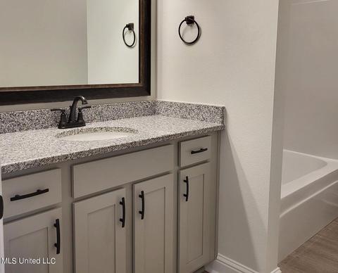 18237 Commission Rd, Long Beach, MS 39560 photo 8