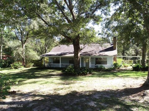 18165 Rouse Rd, Saucier, MS 39574 photo 4