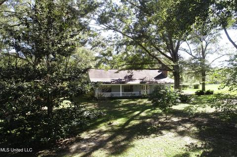 18165 Rouse Rd, Saucier, MS 39574 photo 3