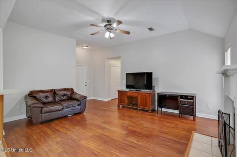 407 Eaglewood Ln, Florence, MS 39073 photo 7