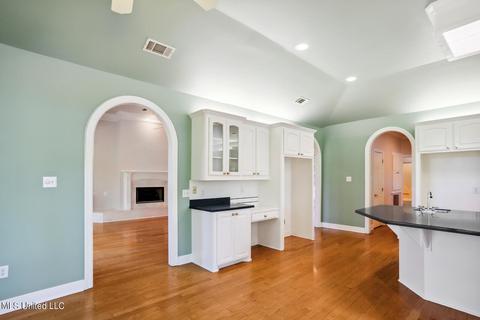 158 Pine Ridge Cir, Brandon, MS 39047 photo 6