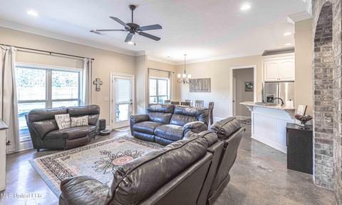 220 Greenfield Xing, Brandon, MS 39042 photo 3