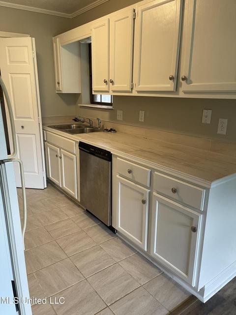427 Northtown Dr, Jackson, MS 39211 photo 7