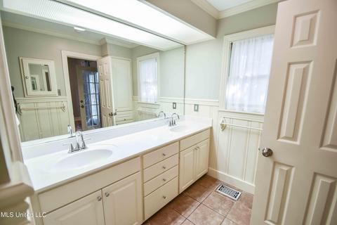 3564 Cowan Pl, Jackson, MS 39216 photo 15