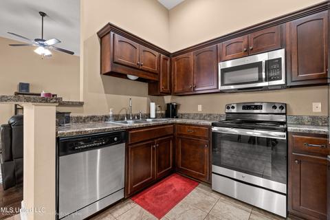 7766 Morningside Cv, Walls, MS 38680 photo 7