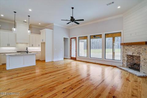 1646 Old Lake Rd, Brandon, MS 39042 photo 3