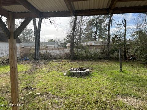 305 Charles Ave, Long Beach, MS 39560 photo 15