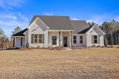 1652 Old Lake Rd, Brandon, MS 39042 photo 1