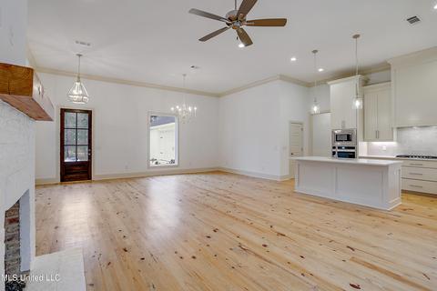 1642 Old Lake Rd, Brandon, MS 39042 photo 9
