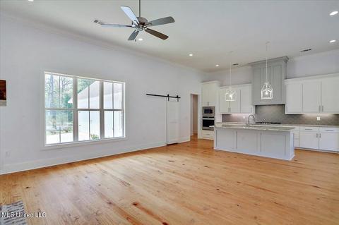 1638 Old Lake Rd, Brandon, MS 39042 photo 9