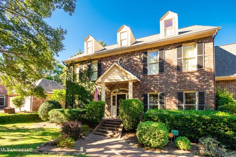 2224 Sheffield Dr, Jackson, MS 39211 photo 1