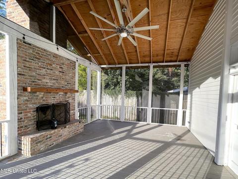 254 E Second St, Pass Christian, MS 39571 photo 14