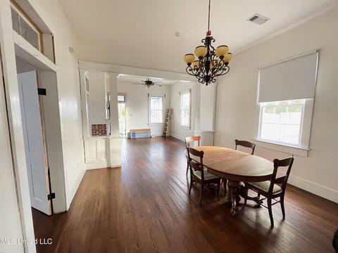 254 E Second St, Pass Christian, MS 39571 photo 6