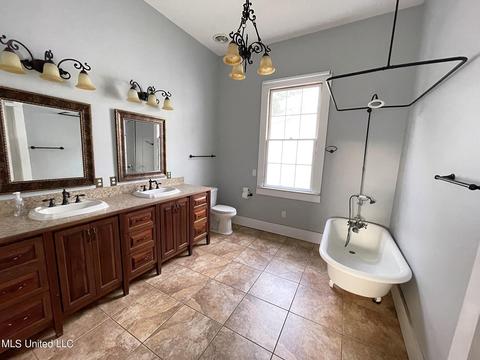 254 E Second St, Pass Christian, MS 39571 photo 10