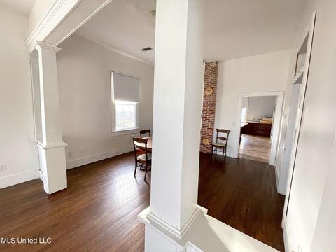 254 E Second St, Pass Christian, MS 39571 photo 5