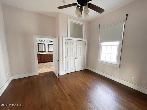 254 E Second St, Pass Christian, MS 39571 photo 9