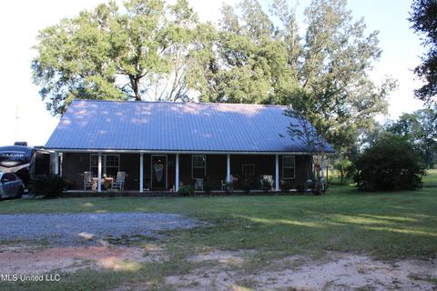 1180 Henry Cochran Rd, Lucedale, MS 39452 photo 1