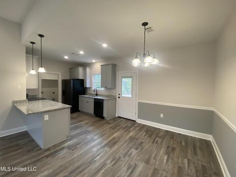 7 Colony Rd, Mchenry, MS 39561 photo 3