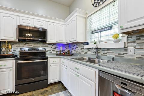 108 Apache Dr, Picayune, MS 39466 photo 11