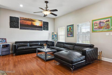 108 Apache Dr, Picayune, MS 39466 photo 6