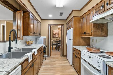 346 Bounds St, Jackson, MS 39206 photo 10