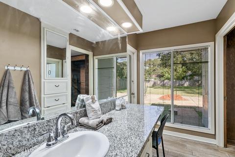 346 Bounds St, Jackson, MS 39206 photo 22