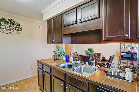 145 Winchester St, Byram, MS 39272 photo 9