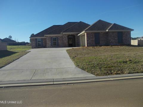 105 Rotherfield Pl, Canton, MS 39046 photo 3