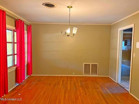 5903 Old Canton Rd, Jackson, MS 39211 photo 5