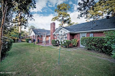 1911 Lake Trace Dr, Jackson, MS 39211 photo 29