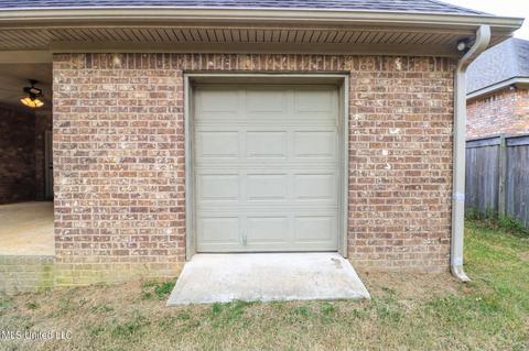 423 Julee Cir, Brandon, MS 39042 photo 28