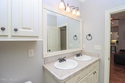 423 Julee Cir, Brandon, MS 39042 photo 17