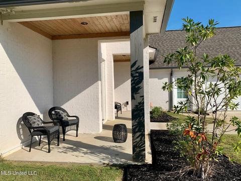 152 Coventry Ln, Canton, MS 39046 photo 3