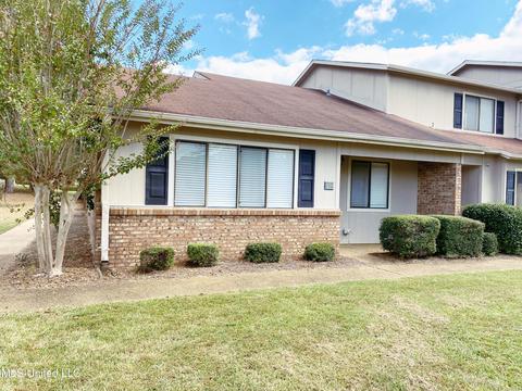 359 Lakebend Dr, Brandon, MS 39042 photo 1