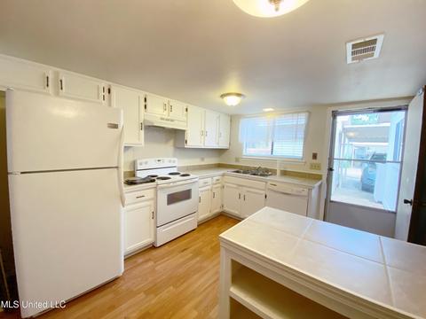 359 Lakebend Dr, Brandon, MS 39042 photo 5